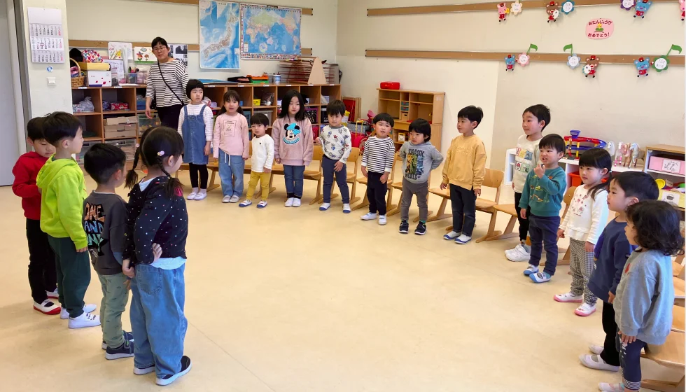 整列して朝の会